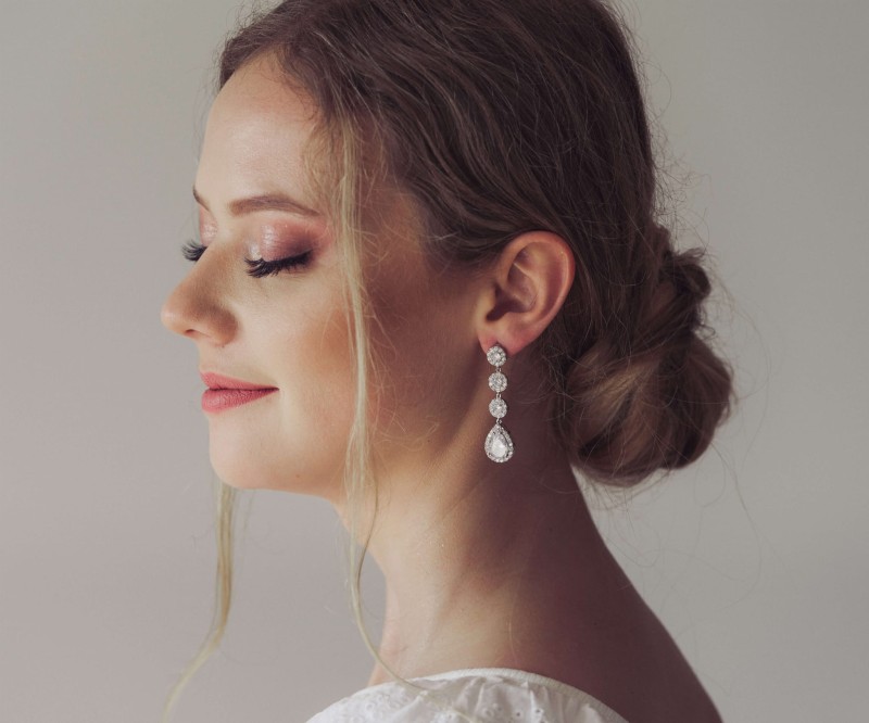 srebrne dlugie wiszace kolczyki.jpg