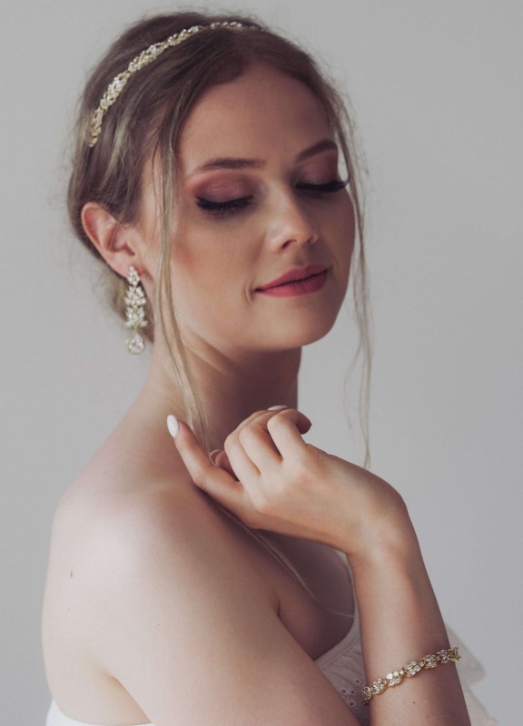 zlota bizuteria slubna z cyrkoniami.jpg