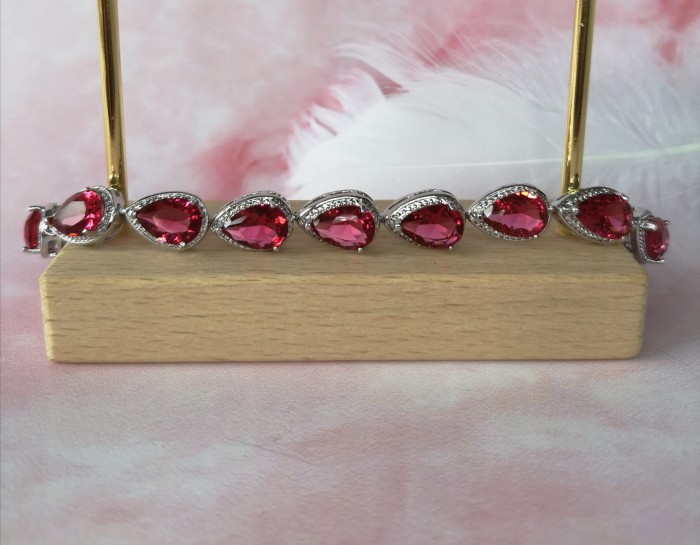 Bransoletka srebrna burgundowe cyrkonie slub