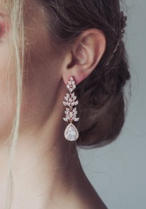 Dlugie kolczyki rozowe zloto rose gold rozowe zloto