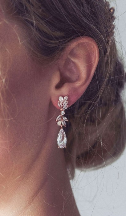 delikatne kolczyki rozowe zloto listki.jpg