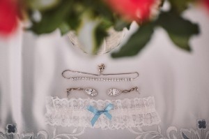 srebrna bizuteria slubna z cyrkoniami