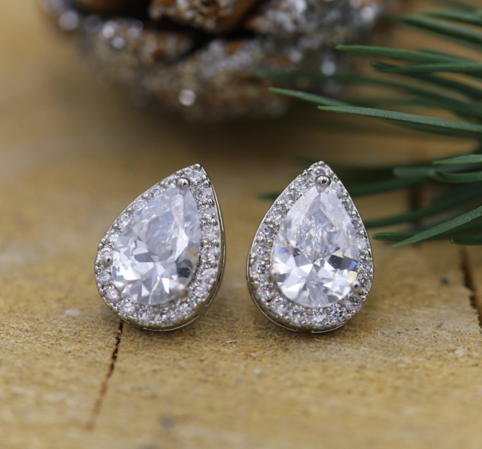 delikatne srebrne kolczyki srubki.JPG