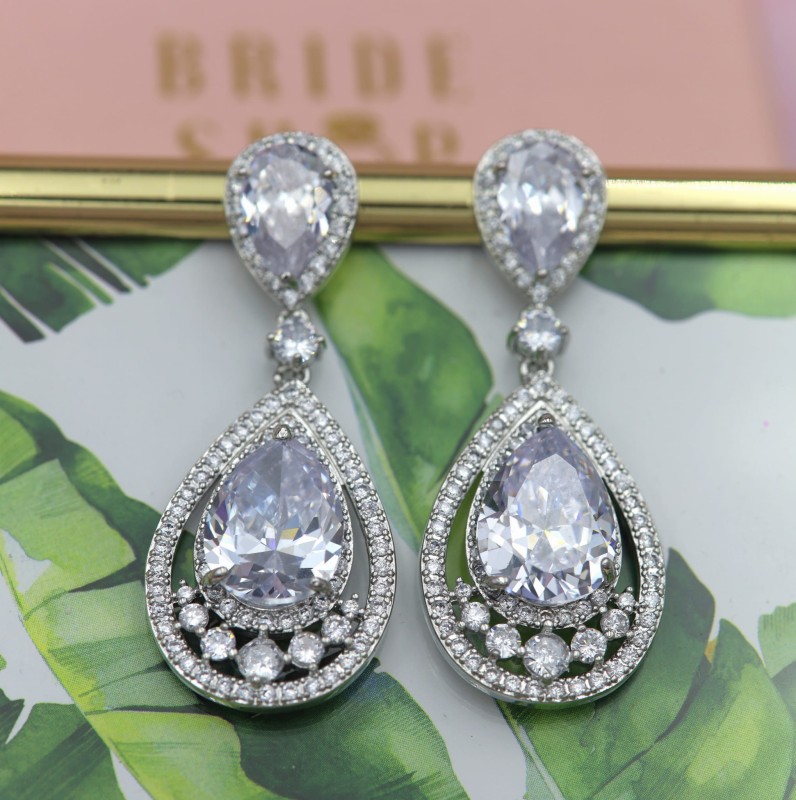 srebrne kolczyki slubne z cyrkoniami krysztalki.JPG