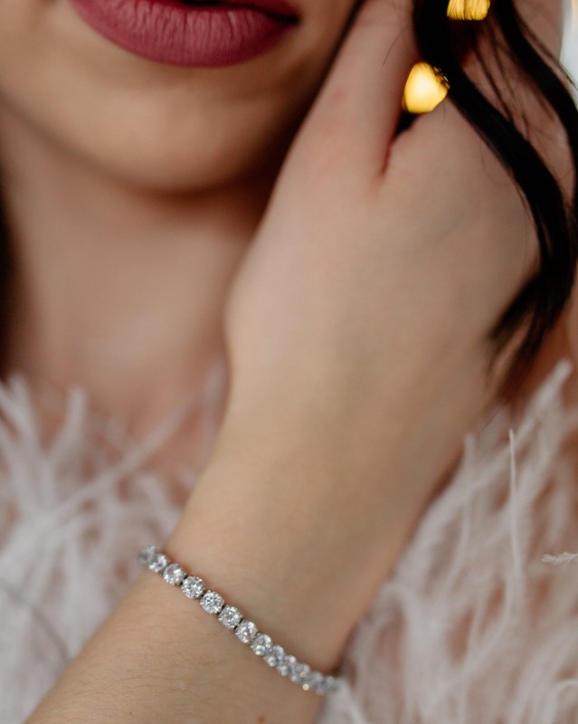 srebrna bransoletka slubna z cyrkoniami slubna bransoletka.jpg