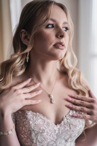 Zloty naszyjnik slubny z cyrkoniami