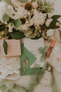 Zlote kolczyki slubne cyrkonie listki