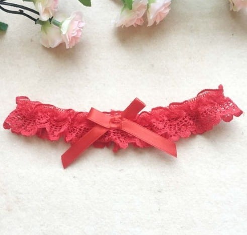 Czerwona-podwiazka-studniowka-matura-koronkowa-kokardka.jpg