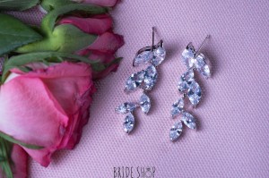 Kolczyki srebrne cyrkonie listki