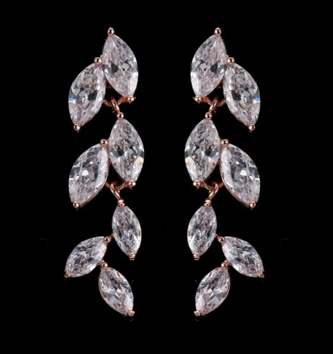 Kolczyki rozowe zloto slub wesele wiszace.jpg